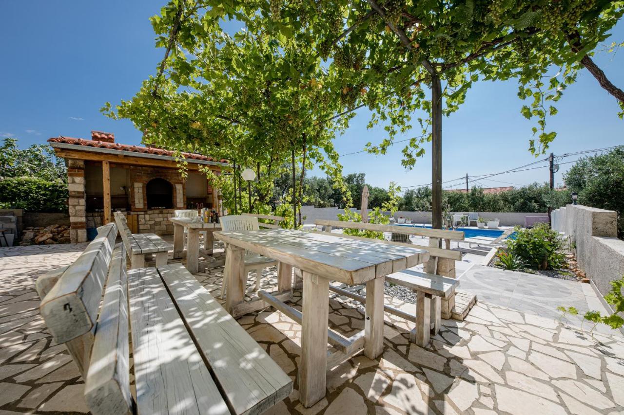 Casa Surya - Apartments With Sea View And Swimming Pool Barbat na Rabu Экстерьер фото